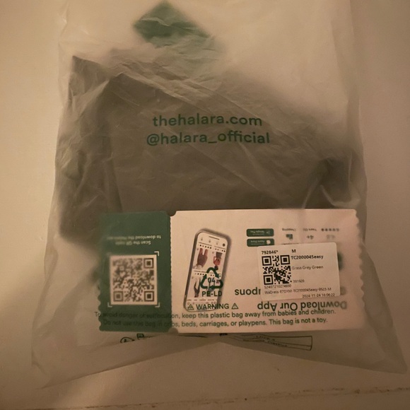 HALARA easy peasy backless dress in grass gray green - Picture 3 of 3